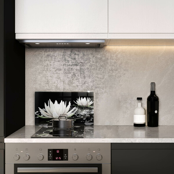 Tabla de cortar de vidrio Lirios blancos en el agua