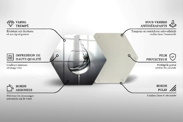 Tabla de cortar de vidrio Un vaso de agua