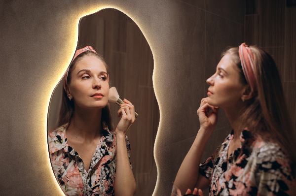 Espejo organico con luz led decorativo 50x100 cm