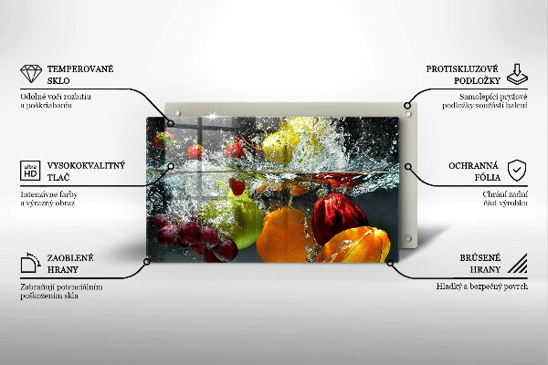 Cubre vitrocerámica Fruta jugosa en agua.