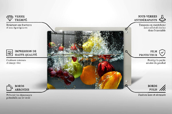 Cubre vitrocerámica Fruta jugosa en agua.