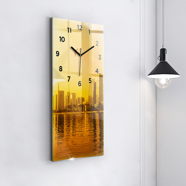 Reloj de cristal vertical Río Zhujiang China - espejomat.es