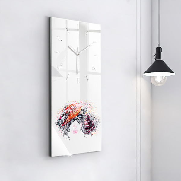 Reloj de vidrio vertical Dulce mujer con pastel - espejomat.es