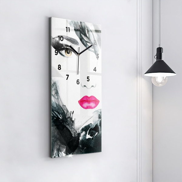 Reloj de cristal vertical Retrato de mujer con labios rojos - espejomat.es