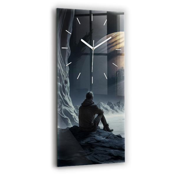 Reloj vertical Hombre en la luna de fondo - espejomat.es
