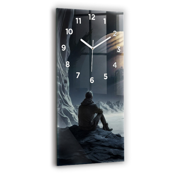 Reloj vertical Hombre en la luna de fondo - espejomat.es
