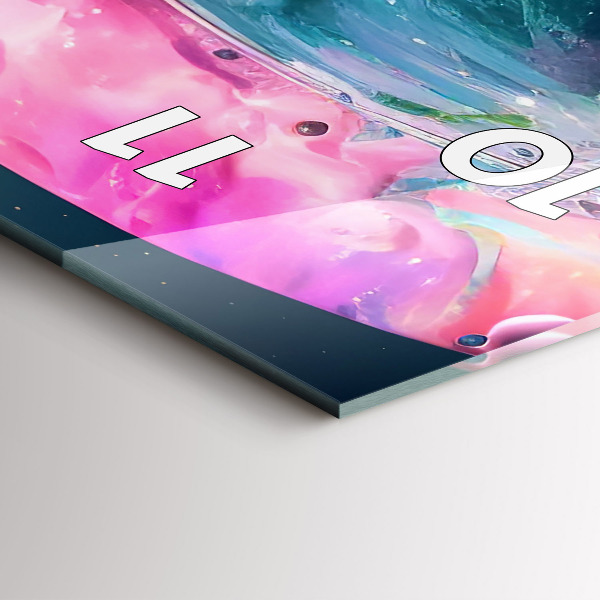 Reloj vertical Cosmonauta nubes de colores - espejomat.es