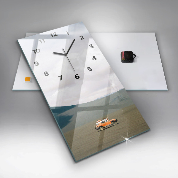 Reloj de cristal vertical Vehículo en el desierto de Kamchatka - espejomat.es