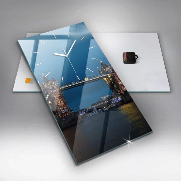 Reloj de vidrio vertical Tower Bridge Londres de noche - espejomat.es