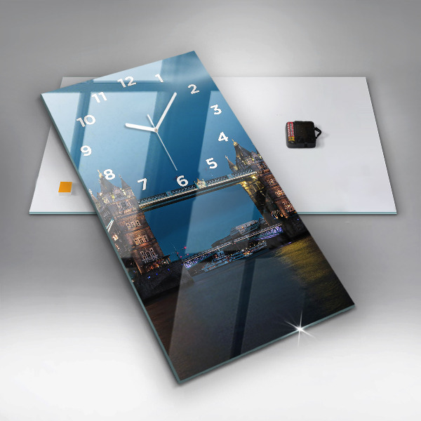 Reloj de vidrio vertical Tower Bridge Londres de noche - espejomat.es