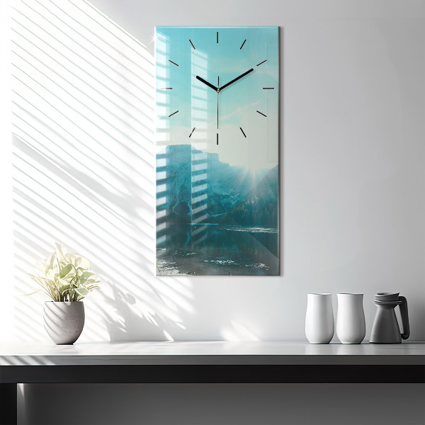 Reloj vertical Montaña y río en Polonia - espejomat.es