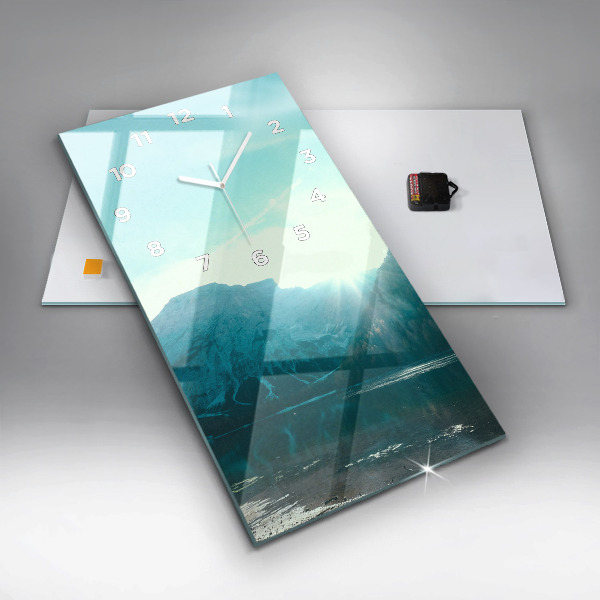 Reloj vertical Montaña y río en Polonia - espejomat.es