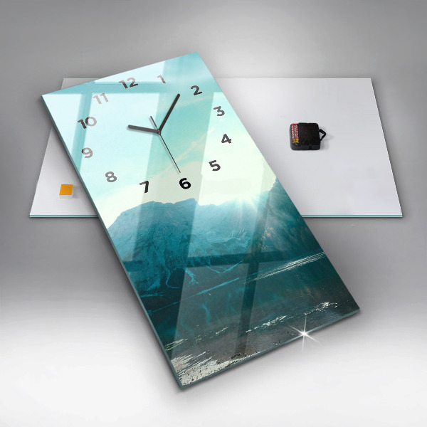Reloj vertical Montaña y río en Polonia - espejomat.es