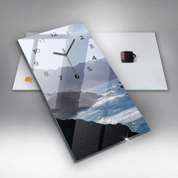 Reloj de cristal vertical Montañas junto al océano - espejomat.es