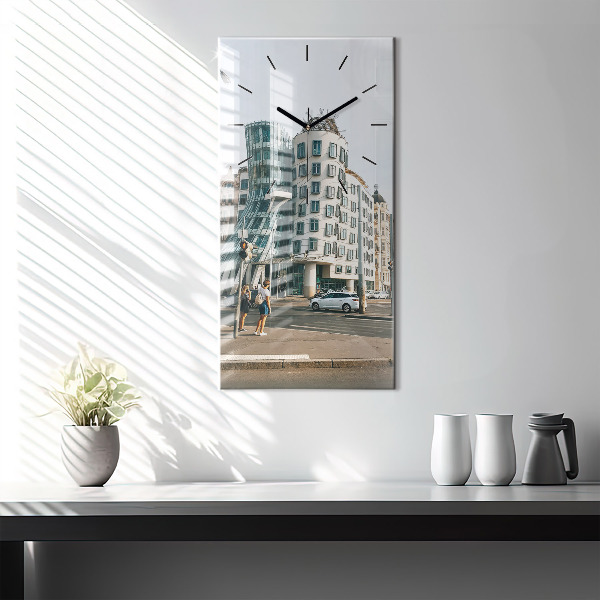 Reloj de cristal vertical Casa danzante Praga - espejomat.es