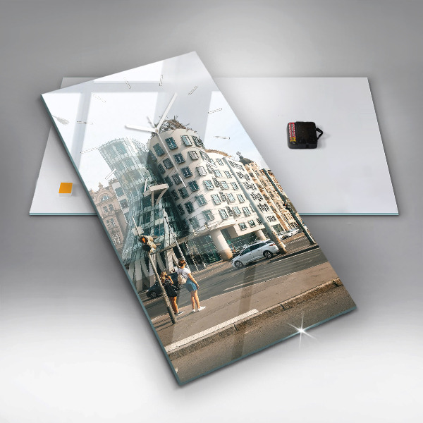 Reloj de cristal vertical Casa danzante Praga - espejomat.es