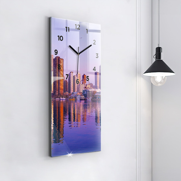 Reloj vertical Vista de rascacielos estadounidenses - espejomat.es