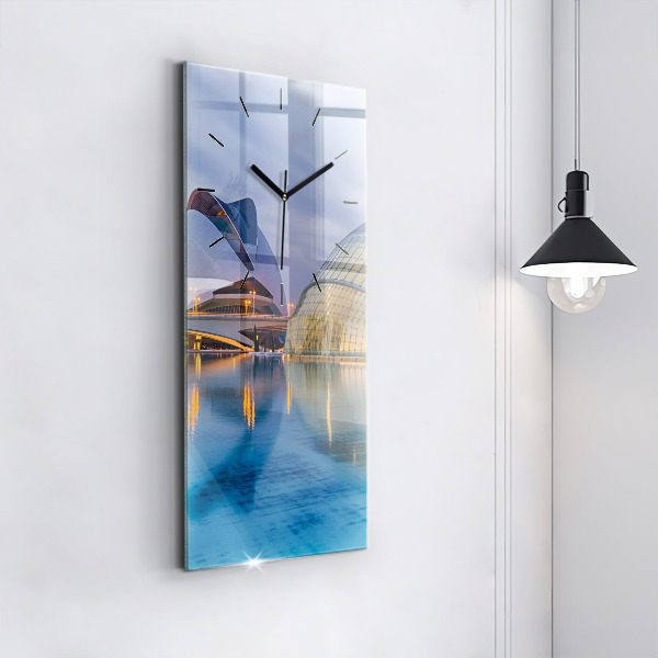 Reloj vertical Atardecer en la ciudad - espejomat.es