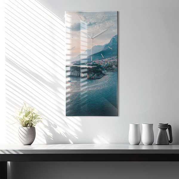 Reloj de vidrio vertical Isla en Croacia - espejomat.es