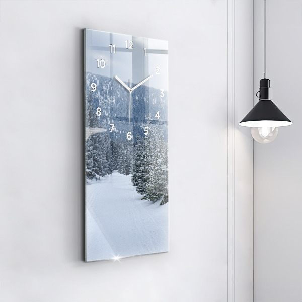 Reloj vertical Montañas gigantes checas en invierno - espejomat.es
