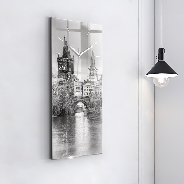 Reloj de vidrio vertical Vista del Puente de Carlos Praga - espejomat.es