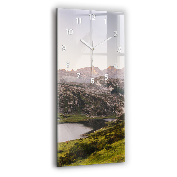 Reloj de cristal vertical Lago y montañas de los Pirineos - espejomat.es