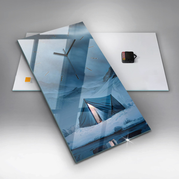 Reloj vertical Tienda de campaña en las montañas de Islandia - espejomat.es