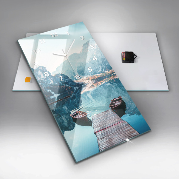 Reloj de cristal vertical Barcos en un lago - espejomat.es