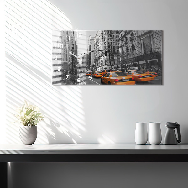 Reloj horizontal Manhattan y taxis