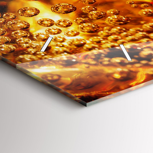 Reloj de cristal horizontal Primer plano de una copa