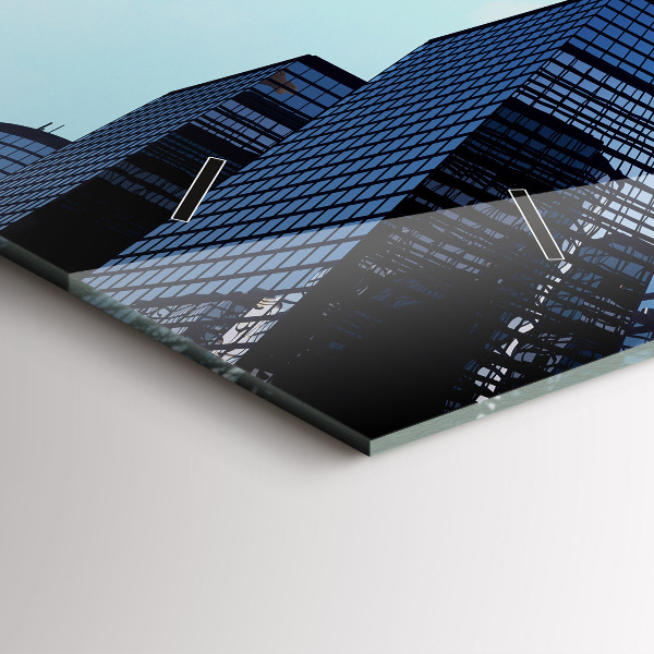 Reloj de cristal horizontal Avión sobre edificios