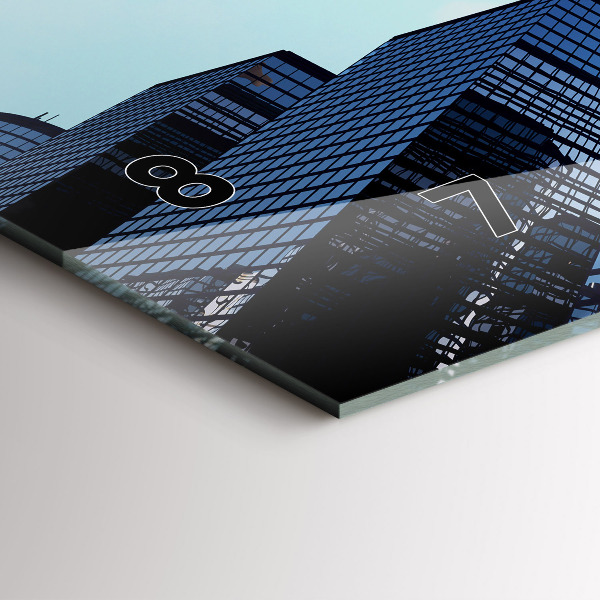 Reloj de cristal horizontal Avión sobre edificios