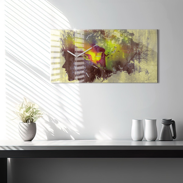 Reloj de cristal horizontal Mujer en el bosque