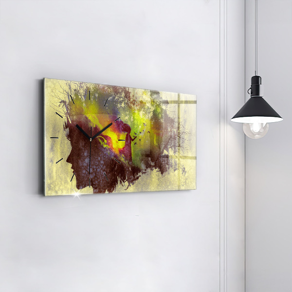 Reloj de cristal horizontal Mujer en el bosque