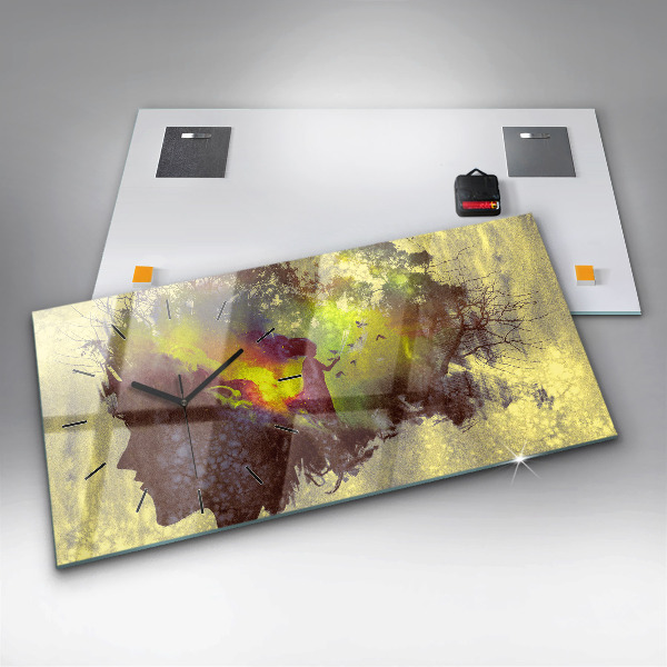 Reloj de cristal horizontal Mujer en el bosque