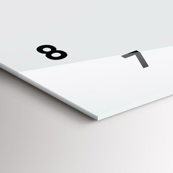 Reloj de cristal horizontal Cesta de mimbre con juguetes