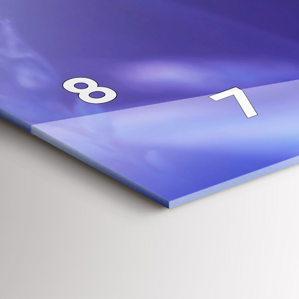 Reloj horizontal Mariposa sobre hierba