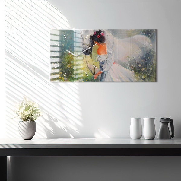 Reloj de cristal horizontal Hermosa mujer con un caballo