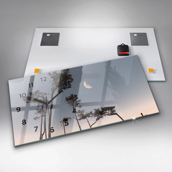Reloj horizontal Media luna y árboles