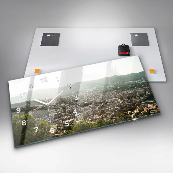 Reloj horizontal Vista de Montjuic en Barcelona