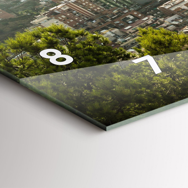 Reloj horizontal Vista de Montjuic en Barcelona