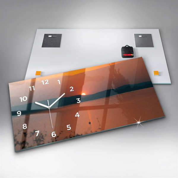 Reloj horizontal Lago Balaton al atardecer