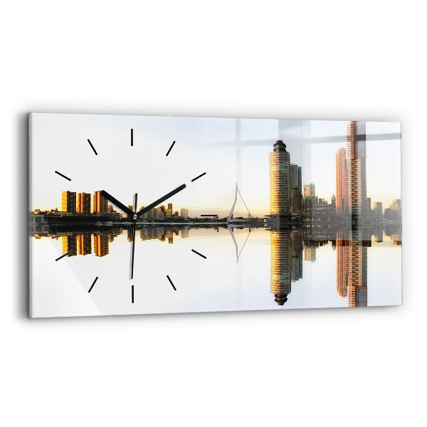 Reloj horizontal Ciudad junto al río