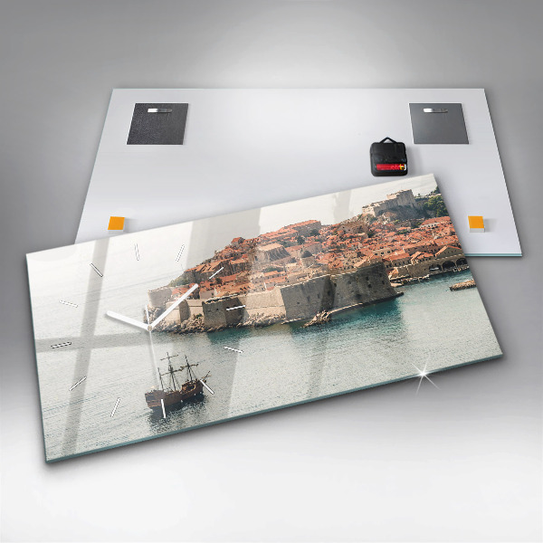 Reloj horizontal Velero en Dubrovnik