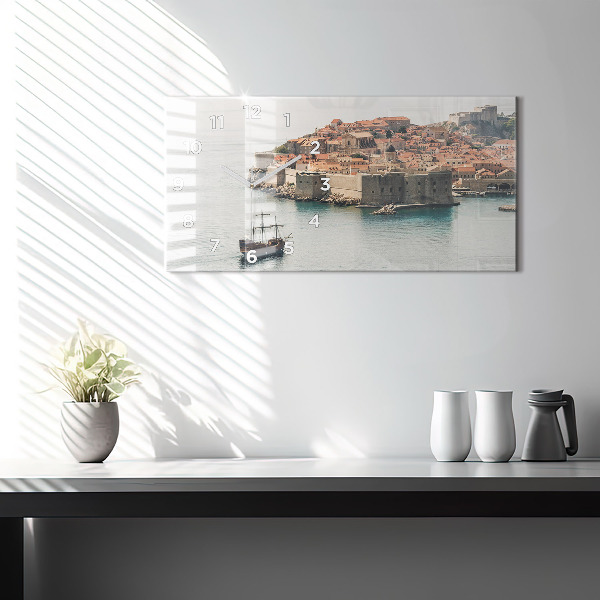 Reloj horizontal Velero en Dubrovnik