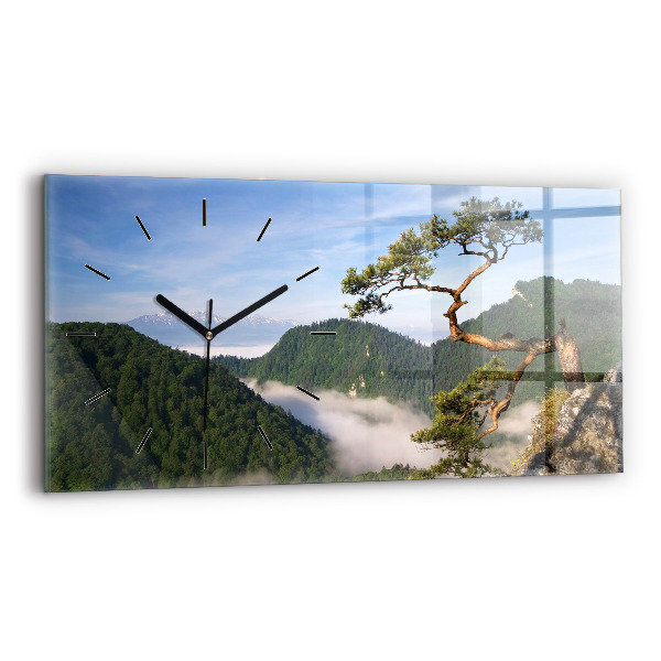 Reloj de cristal horizontal Pico Sokolica en las montañas Pieniny