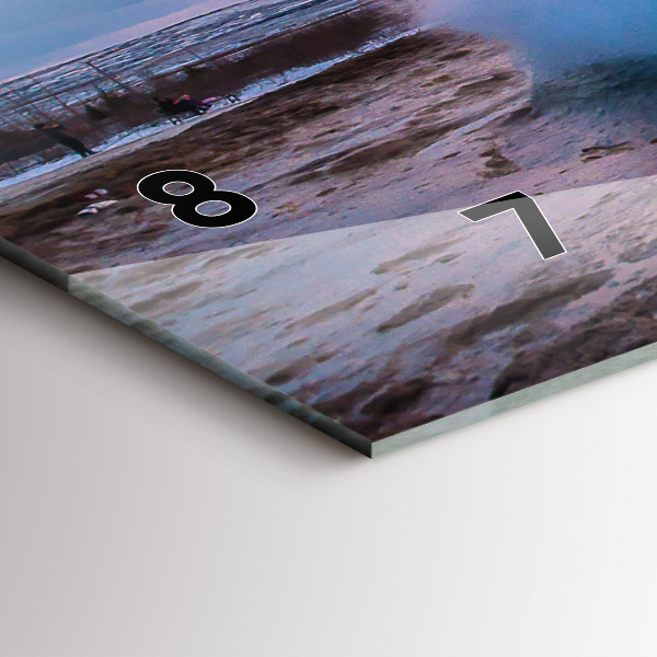 Reloj horizontal Géiser en la isla de Islandia