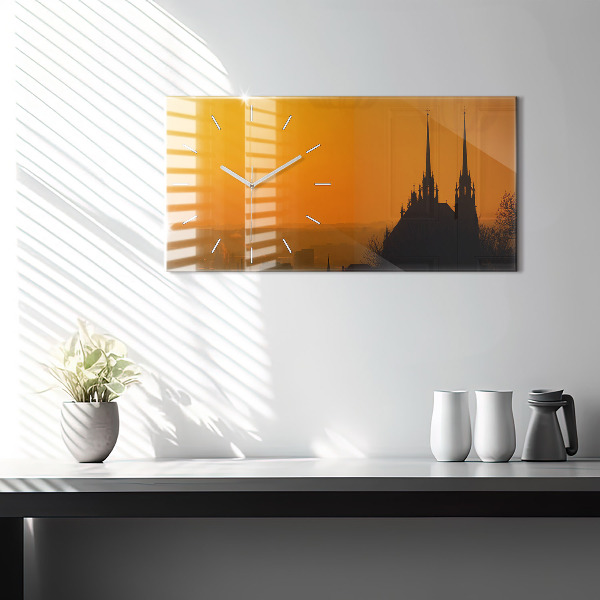 Reloj horizontal Vista de la catedral de Brno