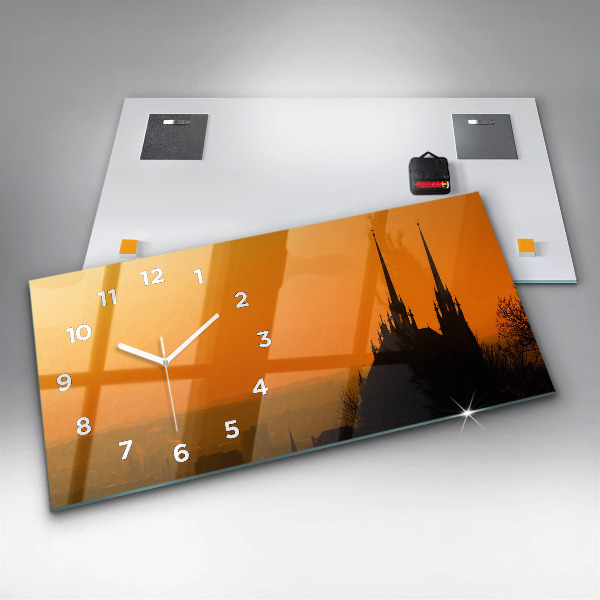 Reloj horizontal Vista de la catedral de Brno