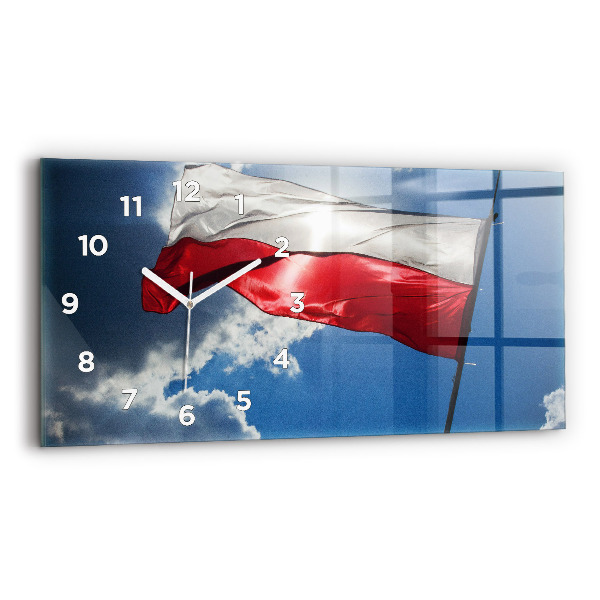 Reloj horizontal Bandera polaca contra el cielo